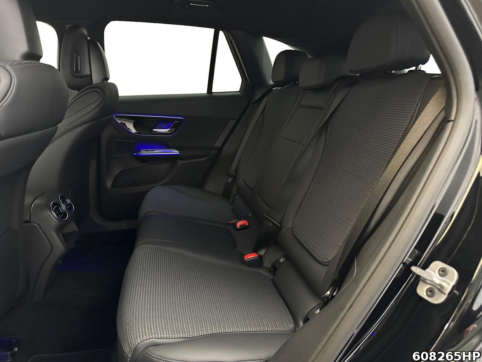 Fahrzeugabbildung Mercedes-Benz GLC 220 d 4M Avantgarde AHK Distronic DIGITAL-L