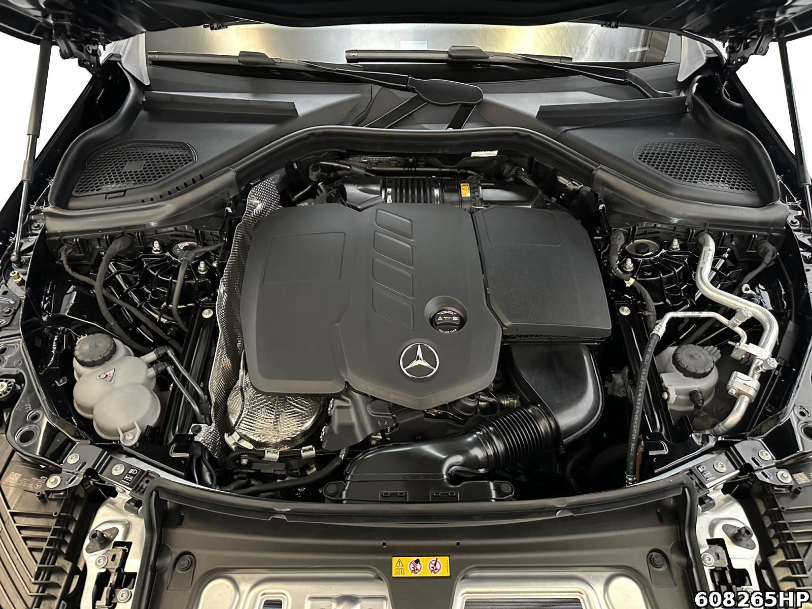 Fahrzeugabbildung Mercedes-Benz GLC 220 d 4M Avantgarde AHK Distronic DIGITAL-L