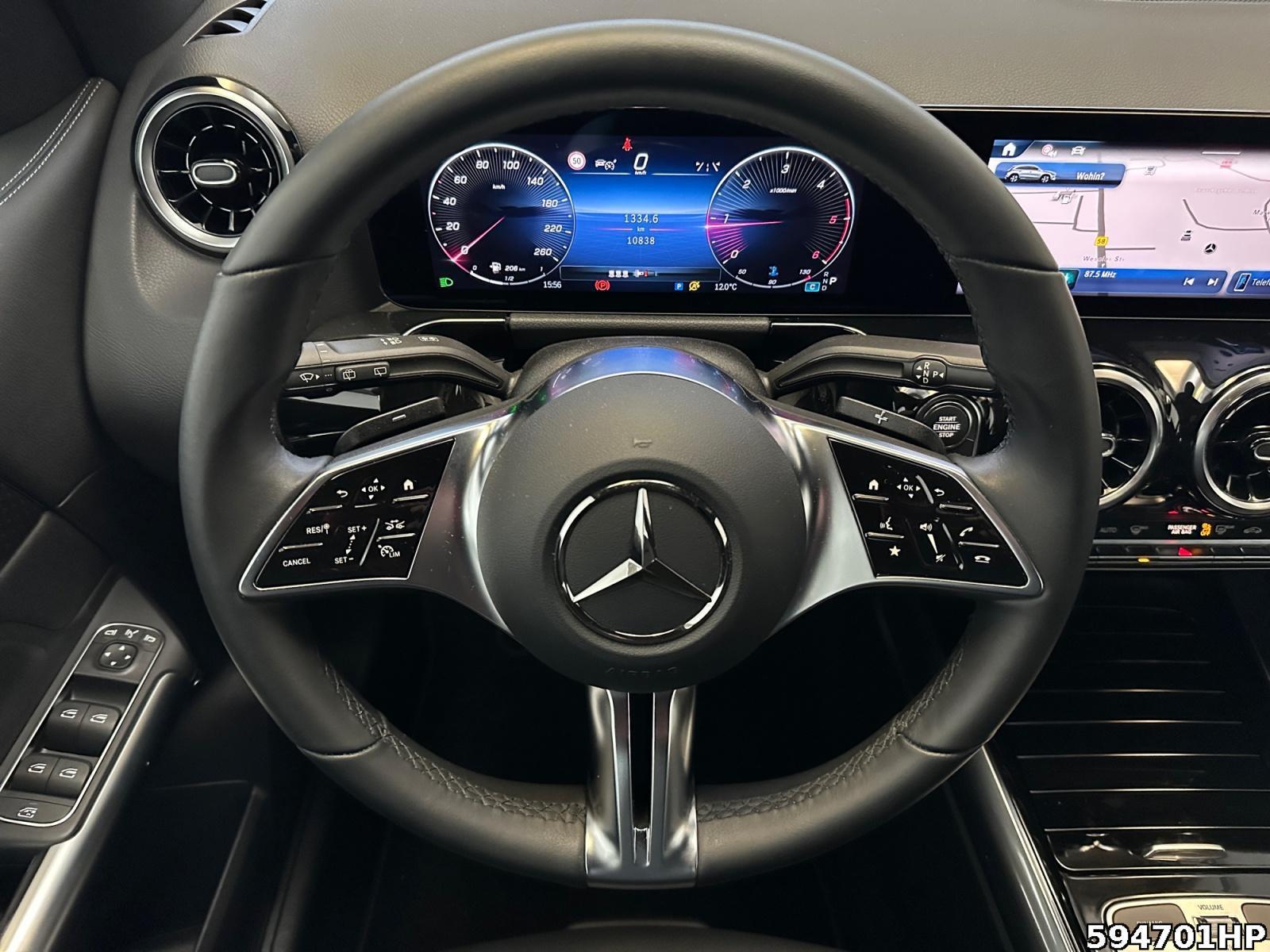 Fahrzeugabbildung Mercedes-Benz GLA 200 d Progressive AHK Kamera DISTRONIC