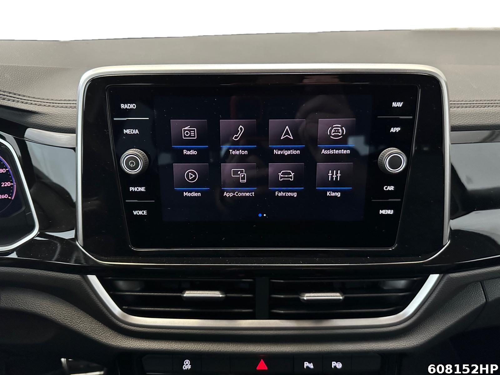 Fahrzeugabbildung Volkswagen T-Roc 1.5 TSI R-Line Rückfahrkamera ACC 18