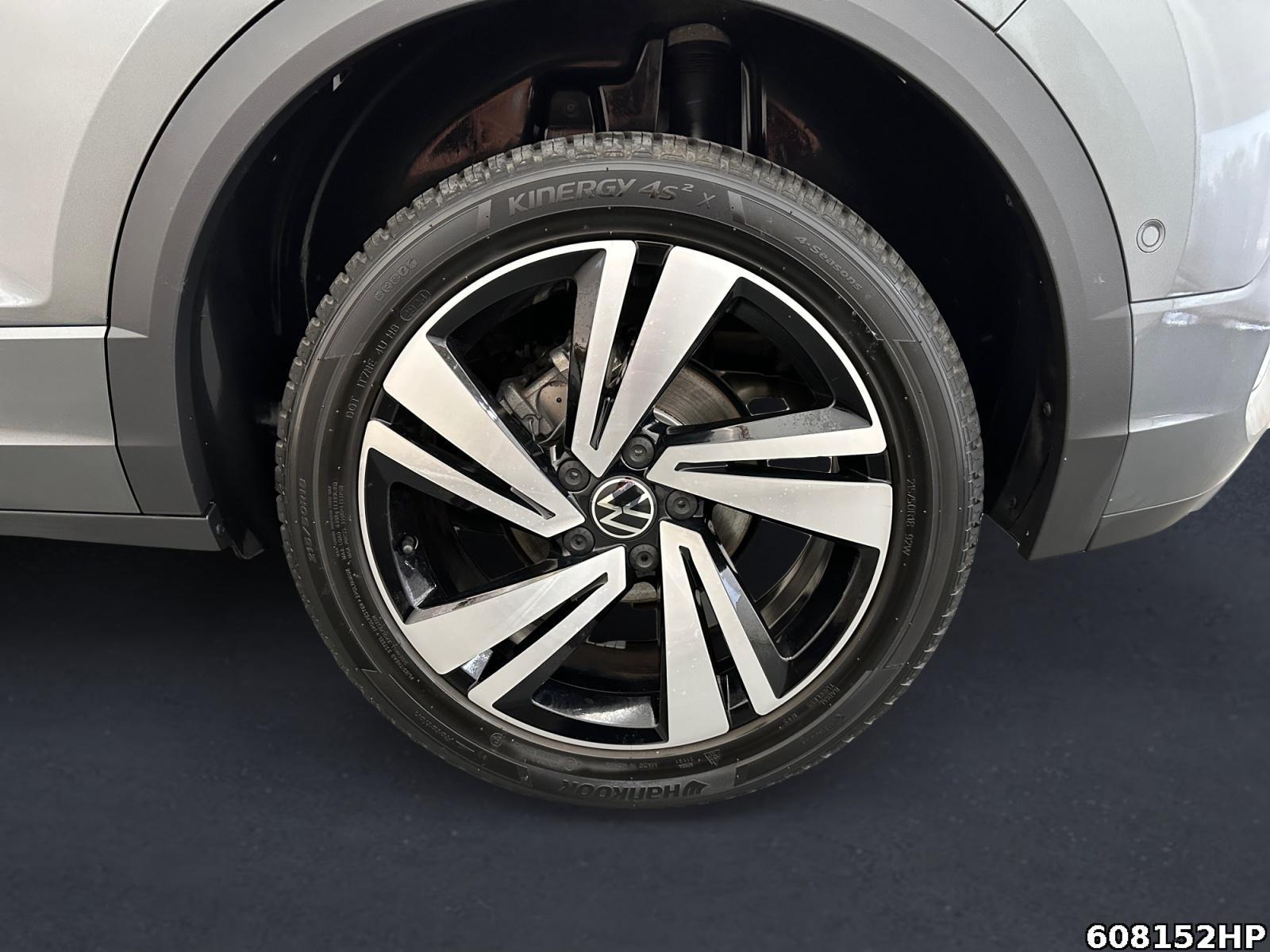 Fahrzeugabbildung Volkswagen T-Roc 1.5 TSI R-Line Rückfahrkamera ACC 18