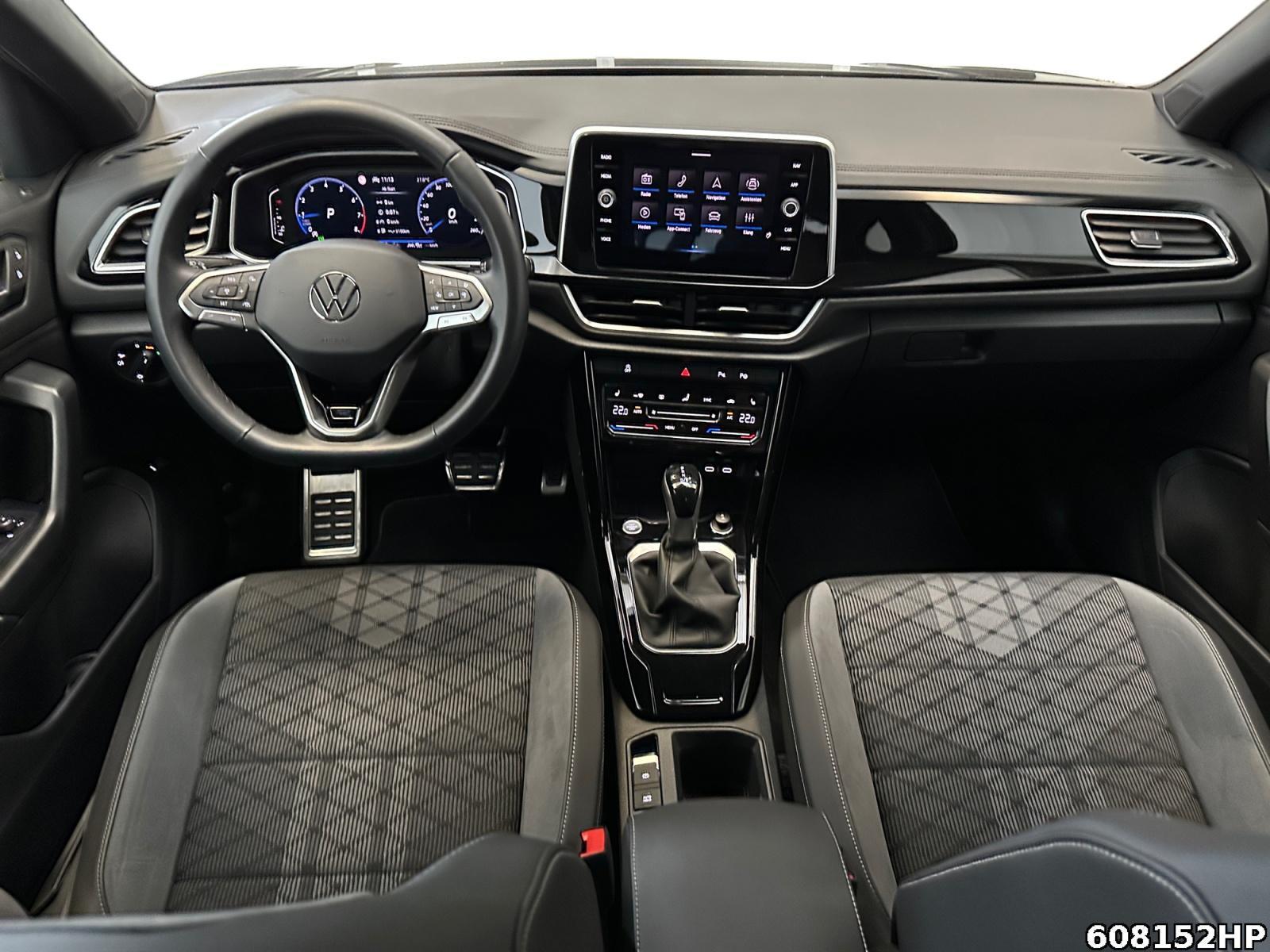 Fahrzeugabbildung Volkswagen T-Roc 1.5 TSI R-Line Rückfahrkamera ACC 18