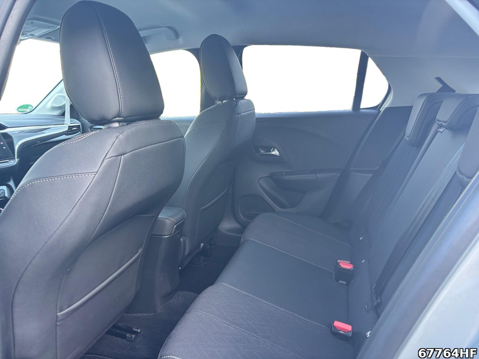Fahrzeugabbildung Opel Corsa +SHZ+ALLWETTERREIFEN+LEDER+LANEASSIST+