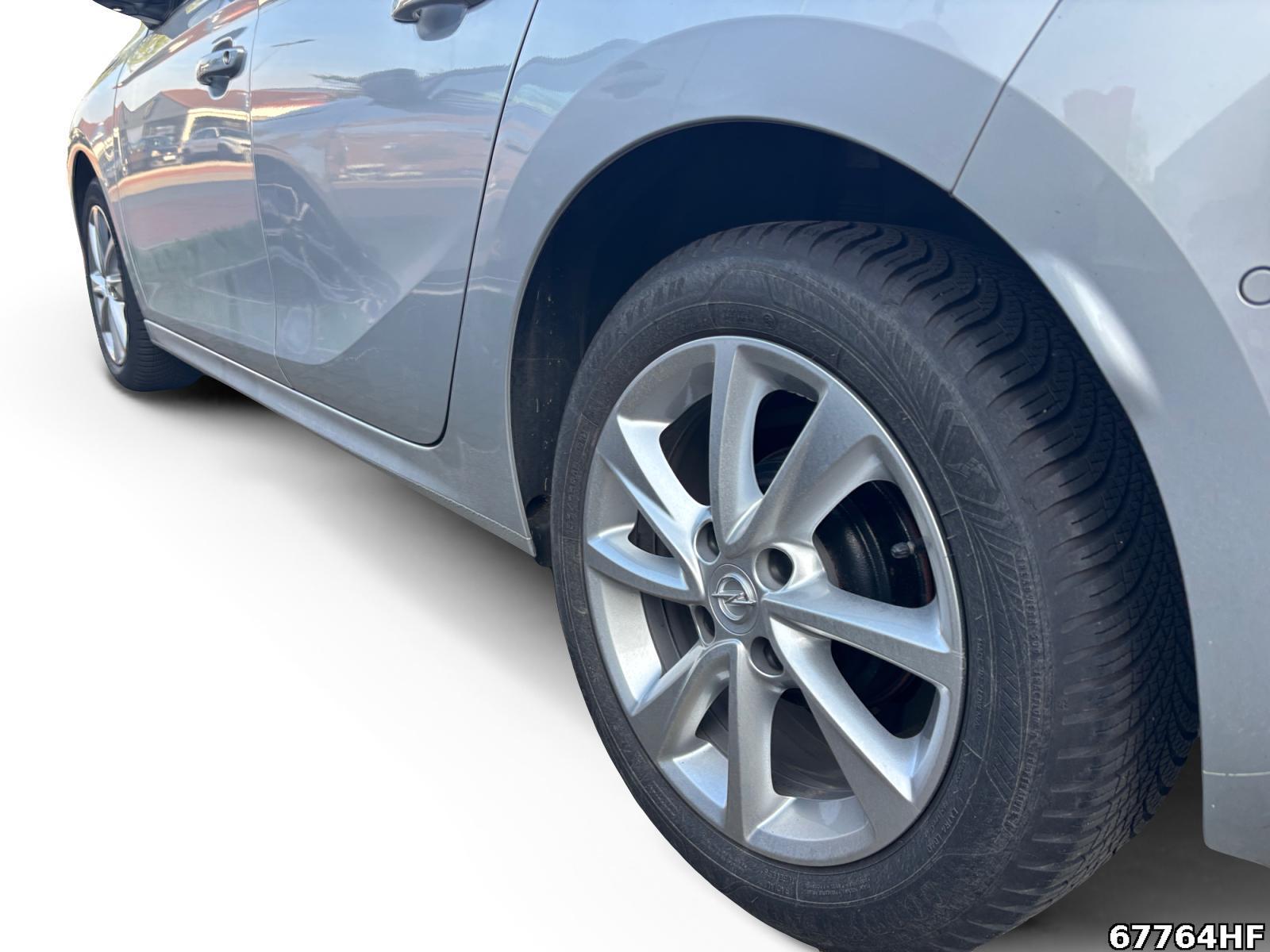 Fahrzeugabbildung Opel Corsa +SHZ+ALLWETTERREIFEN+LEDER+LANEASSIST+
