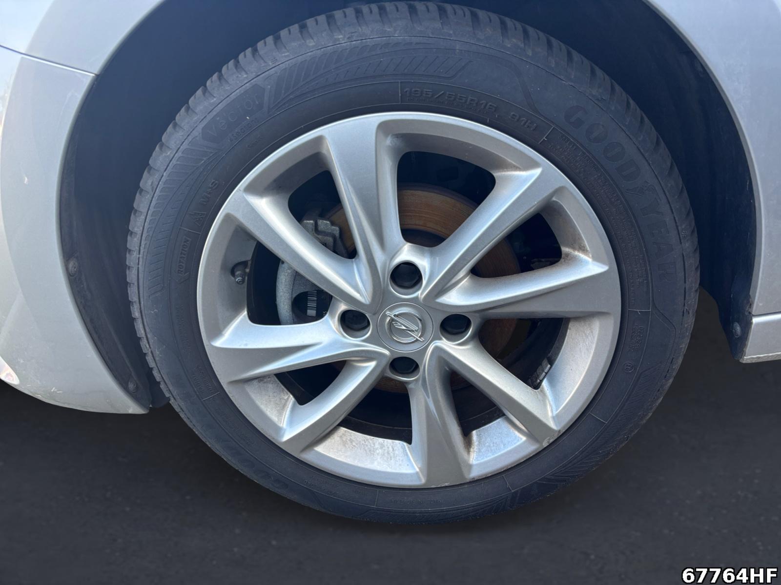 Fahrzeugabbildung Opel Corsa +SHZ+ALLWETTERREIFEN+LEDER+LANEASSIST+