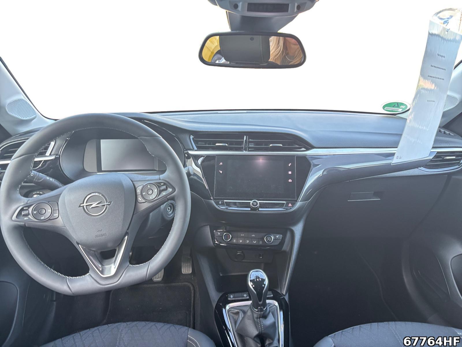 Fahrzeugabbildung Opel Corsa +SHZ+ALLWETTERREIFEN+LEDER+LANEASSIST+