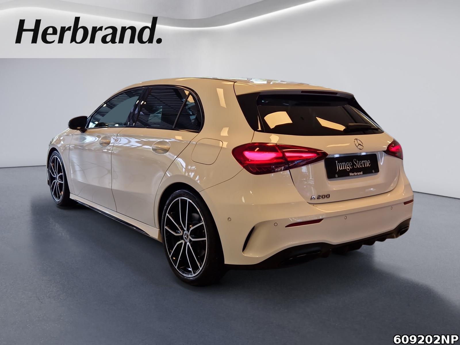 Fahrzeugabbildung Mercedes-Benz A 200 AMG Night Kamera LED 19 