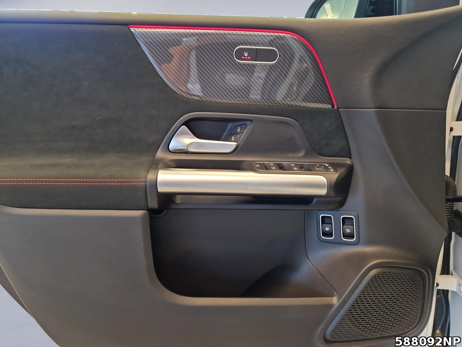 Fahrzeugabbildung Mercedes-Benz B 250 e AMG Night Keyless Kamera LED Ambiente