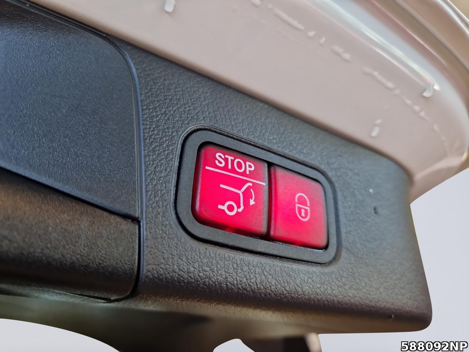 Fahrzeugabbildung Mercedes-Benz B 250 e AMG Night Keyless Kamera LED Ambiente