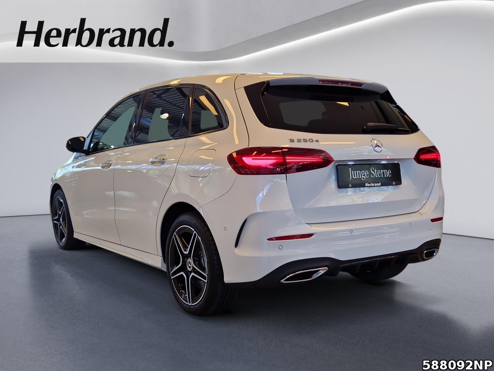 Fahrzeugabbildung Mercedes-Benz B 250 e AMG Night Keyless Kamera LED Ambiente