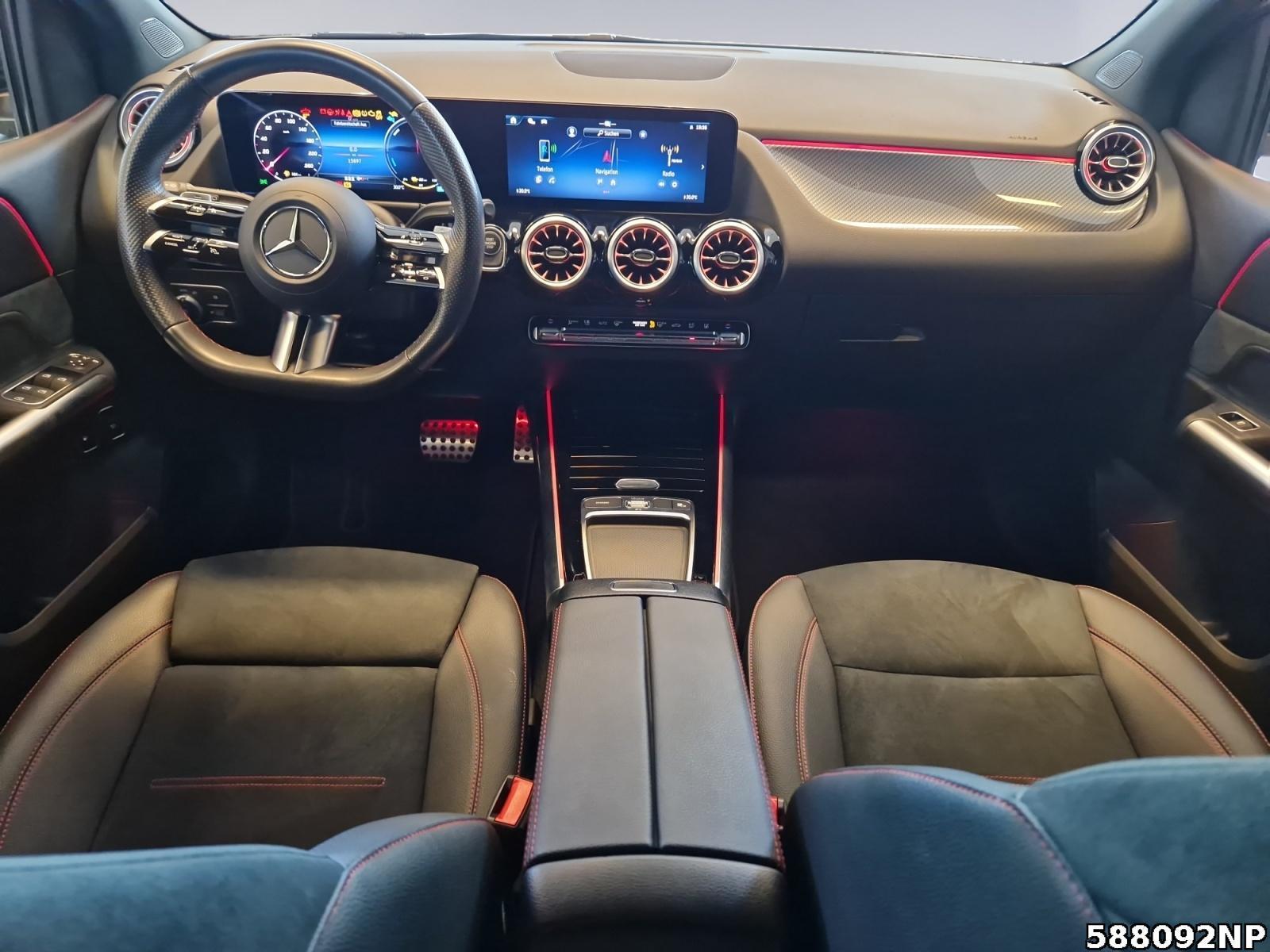 Fahrzeugabbildung Mercedes-Benz B 250 e AMG Night Keyless Kamera LED Ambiente