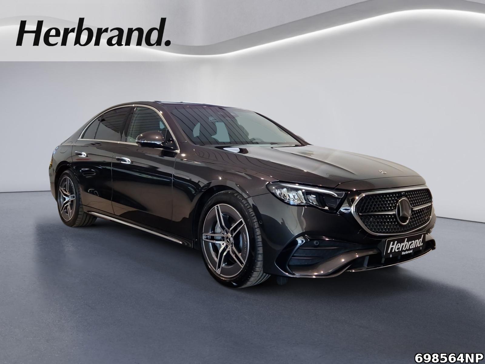 Fahrzeugabbildung Mercedes-Benz E 220 d AMG AHK DISTRONIC Kamera CarPlay
