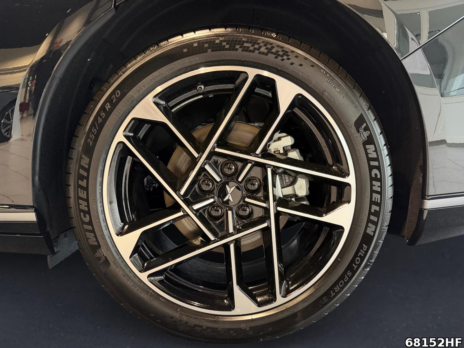 Fahrzeugabbildung Xpeng P7 P7+ RWD LongRange*Headup*360° Kamera*
