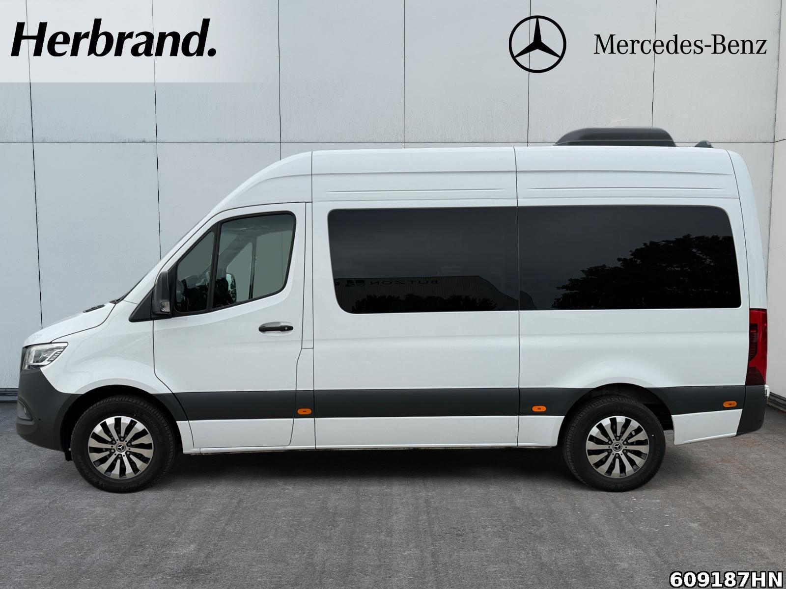Fahrzeugabbildung Mercedes-Benz Sprinter 315 CDI *Krankentransporte*Trage*Rampe