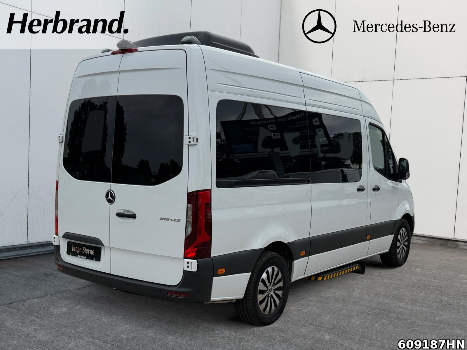 Fahrzeugabbildung Mercedes-Benz Sprinter 315 CDI *Krankentransporte*Trage*Rampe