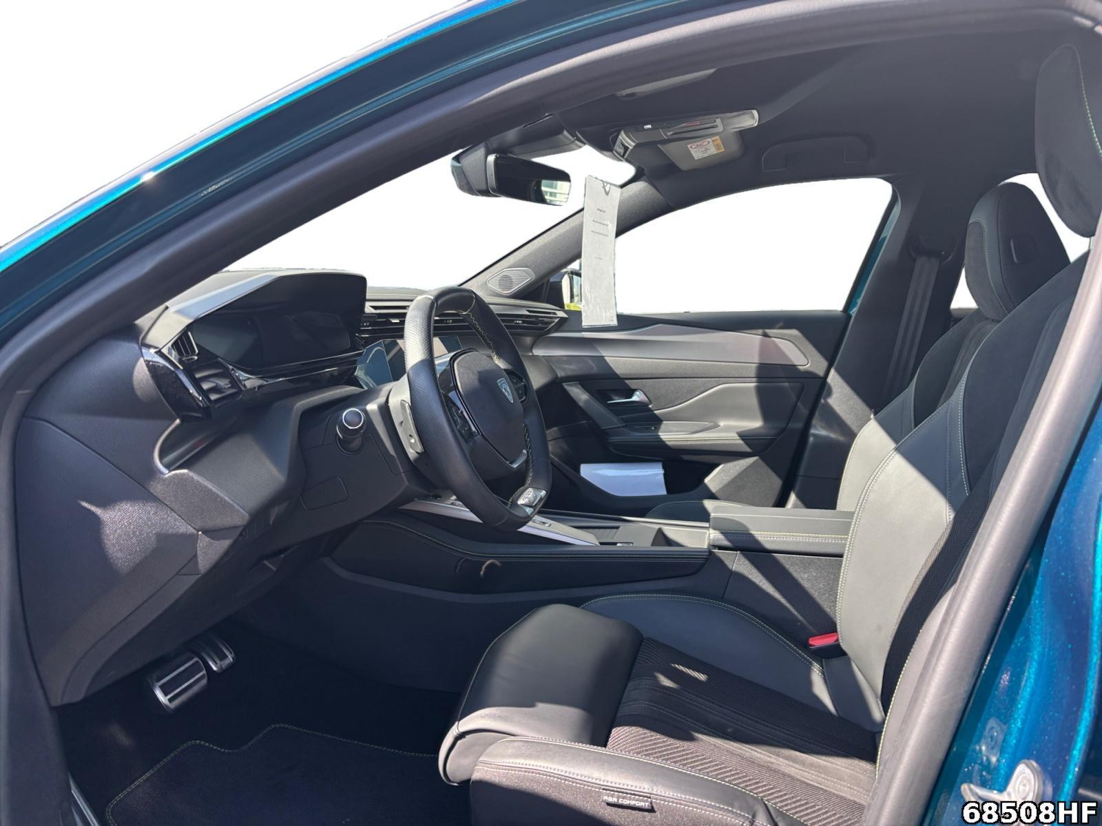 Fahrzeugabbildung Peugeot 408 GT +SHZ+CARPLAY+LED+ALCANTARA+