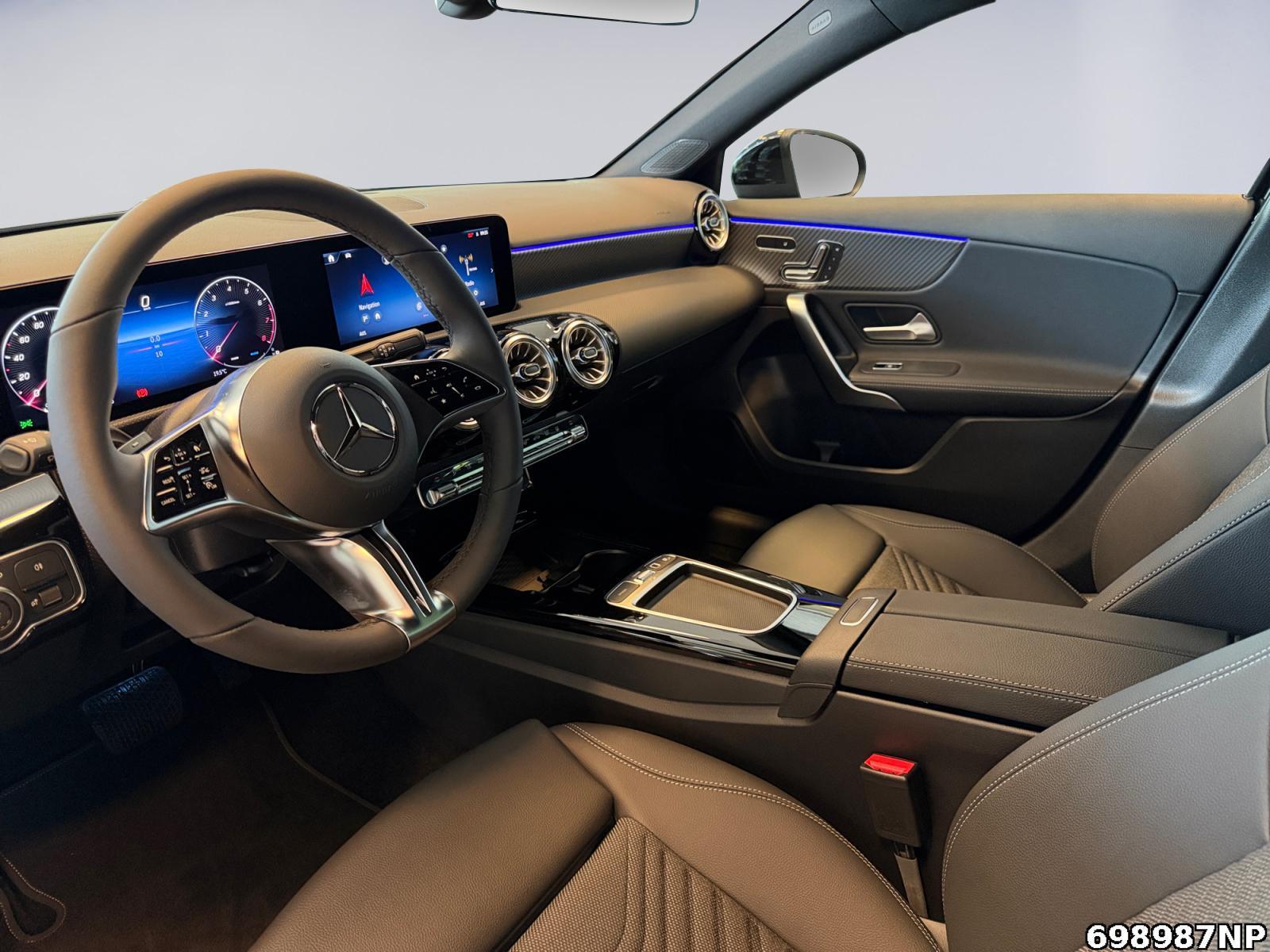 Fahrzeugabbildung Mercedes-Benz A 200 Limousine STHZG+MEMORY+NIGHT-PAKET+DISTR.