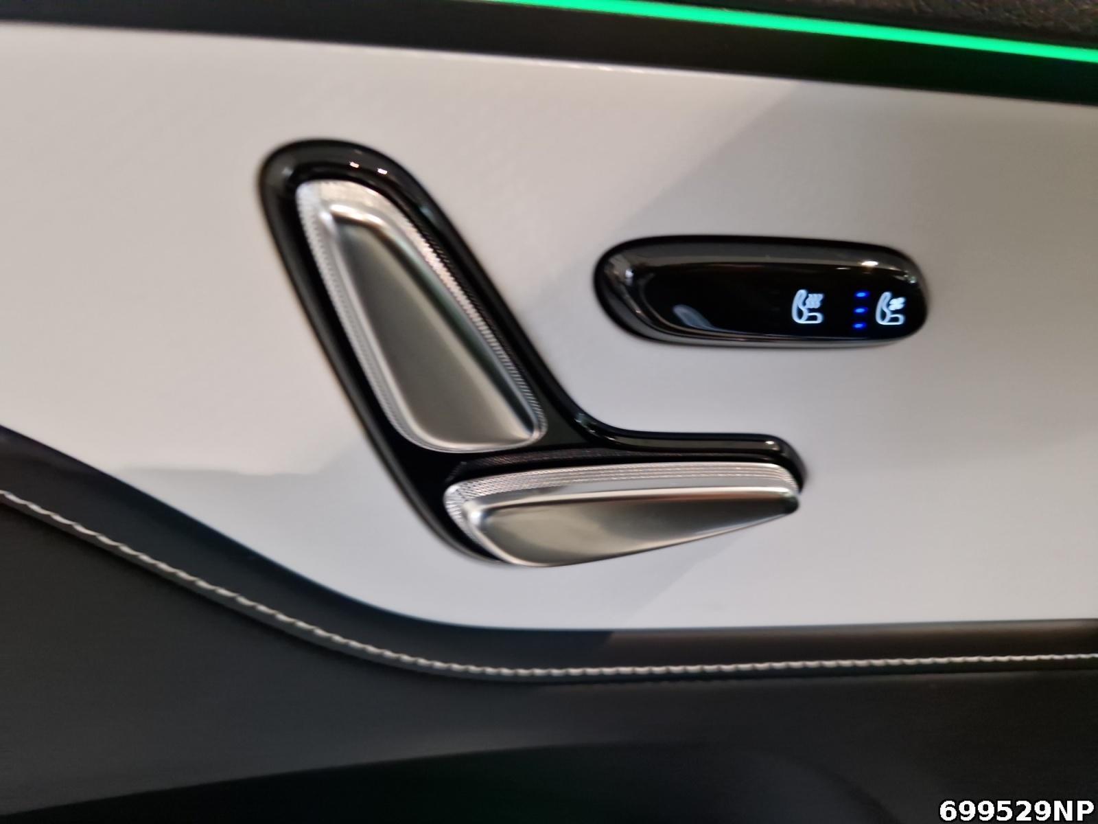 Fahrzeugabbildung Smart FIVE Premium +PREMIUM+HUD+PANO+AMBIENTE+LEDMATRIX+