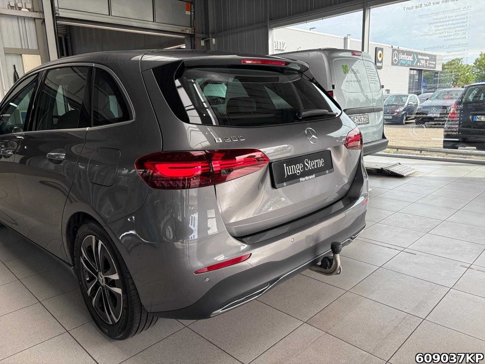 Fahrzeugabbildung Mercedes-Benz B 200 Progressive Multibeam 360° AHK Ambiente