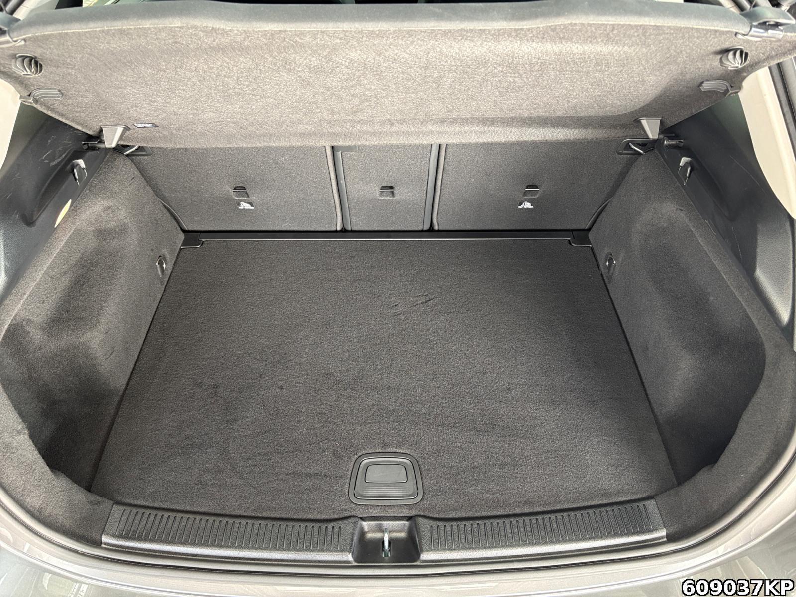 Fahrzeugabbildung Mercedes-Benz B 200 Progressive Multibeam 360° AHK Ambiente
