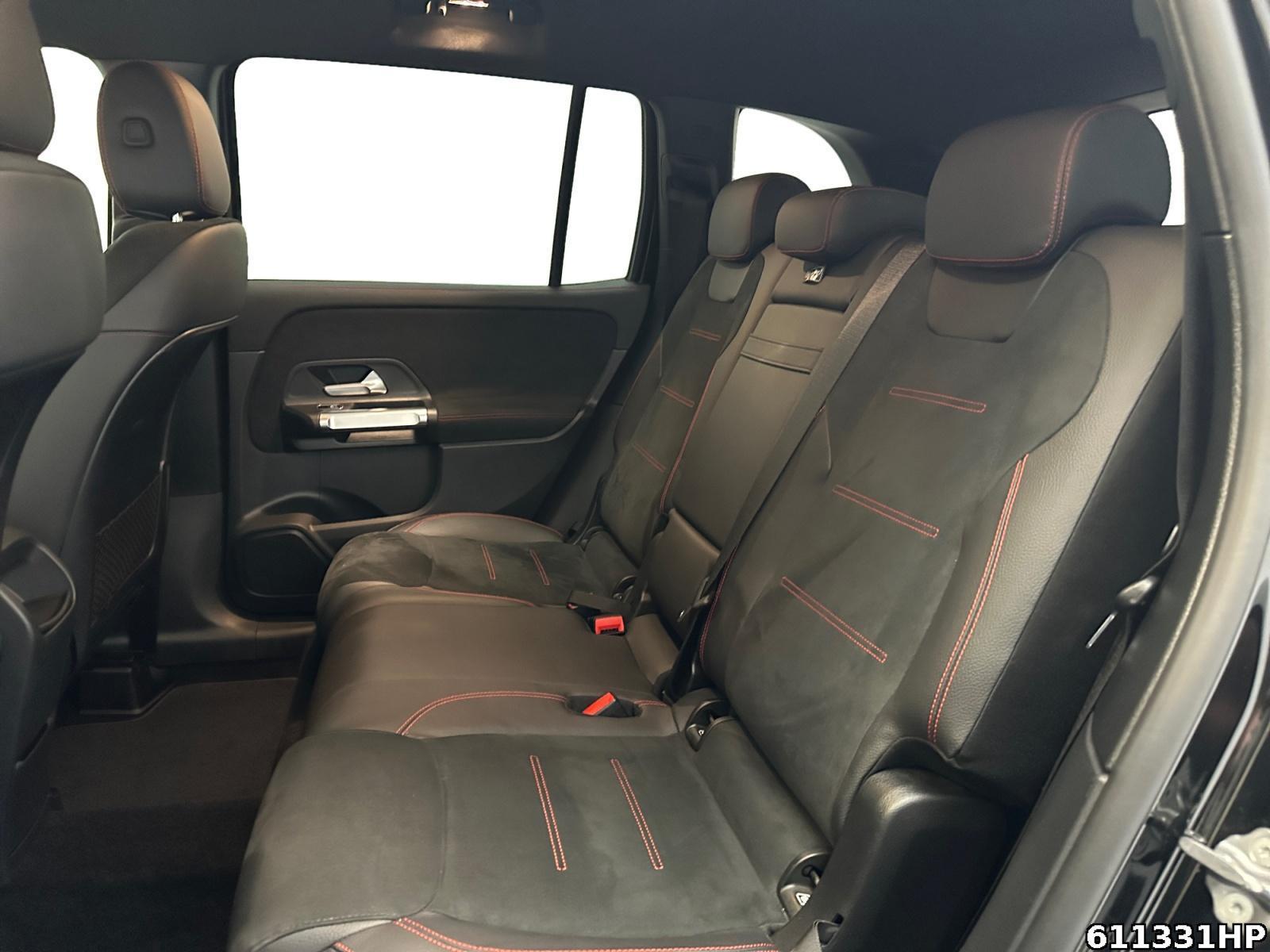 Fahrzeugabbildung Mercedes-Benz GLB 200 d 4M AMG AHK Night 7 Sitze Standheizung