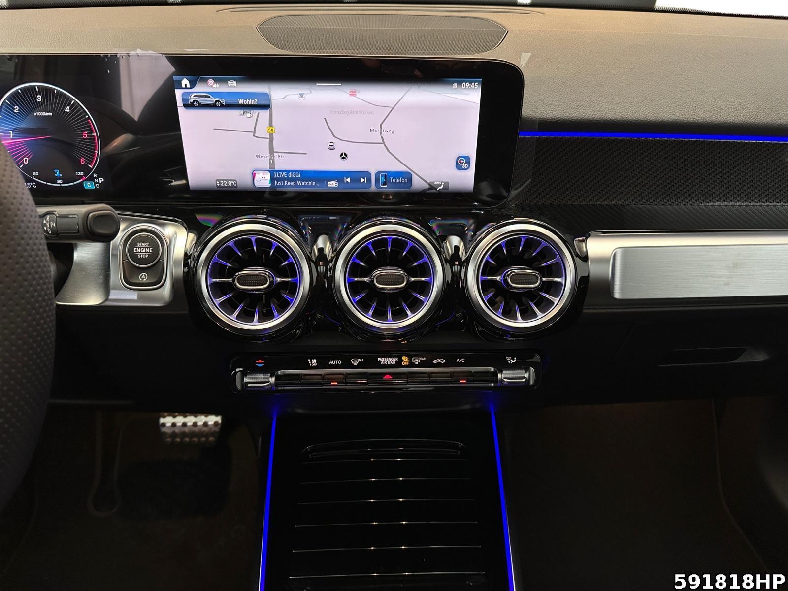Fahrzeugabbildung Mercedes-Benz GLB 200 d +AMG-LINE+PANO+AHK+MULTIBEAM+NIGHT+