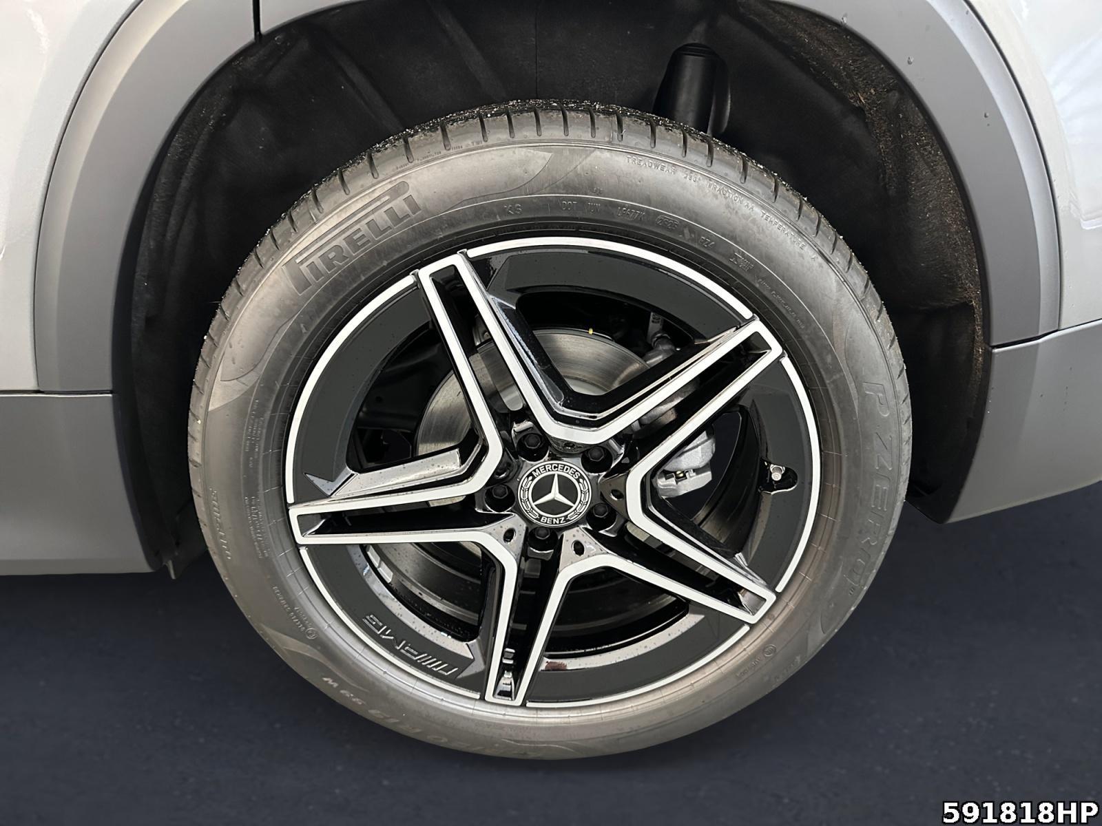 Fahrzeugabbildung Mercedes-Benz GLB 200 d +AMG-LINE+PANO+AHK+MULTIBEAM+NIGHT+