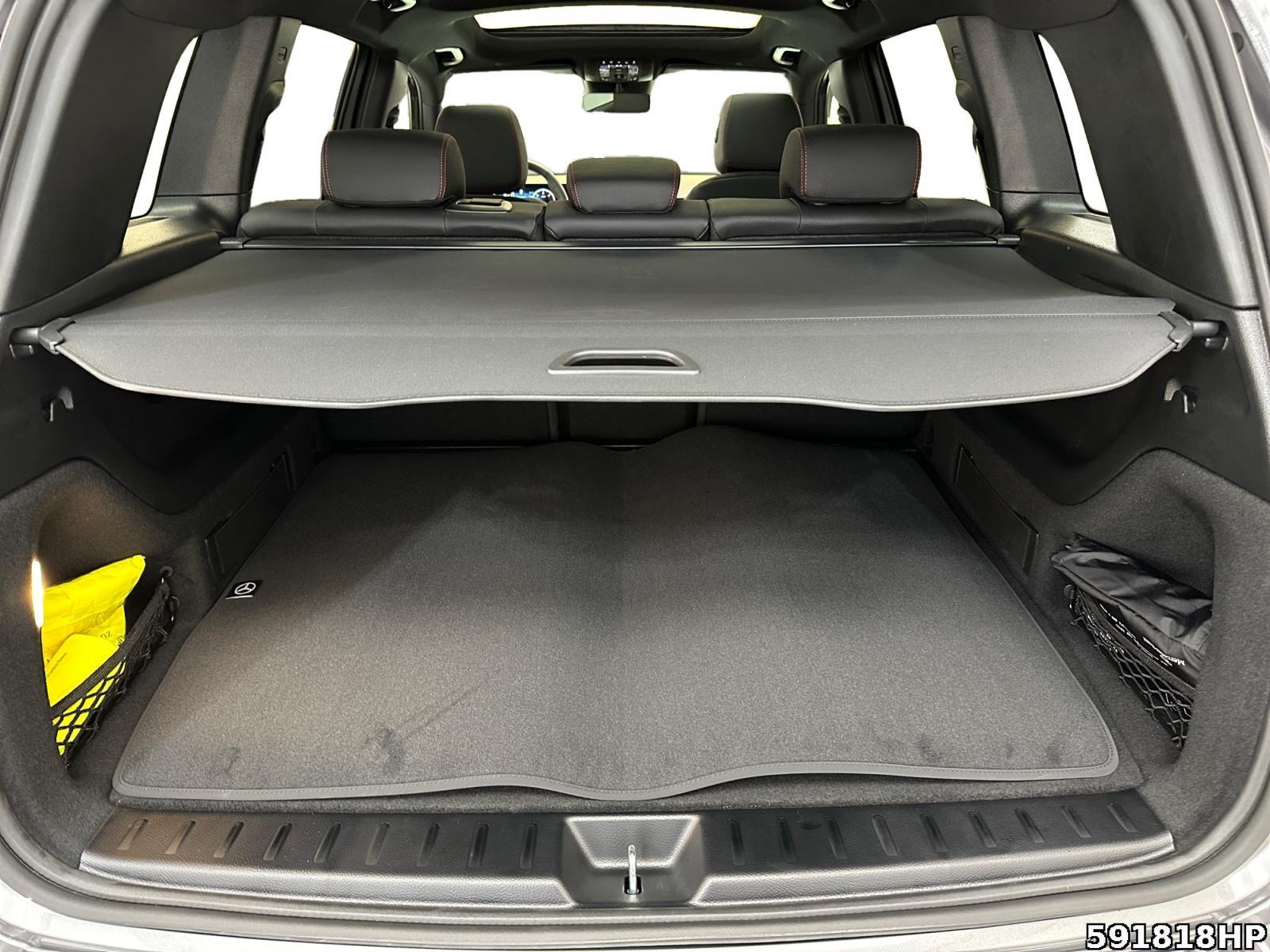 Fahrzeugabbildung Mercedes-Benz GLB 200 d +AMG-LINE+PANO+AHK+MULTIBEAM+NIGHT+