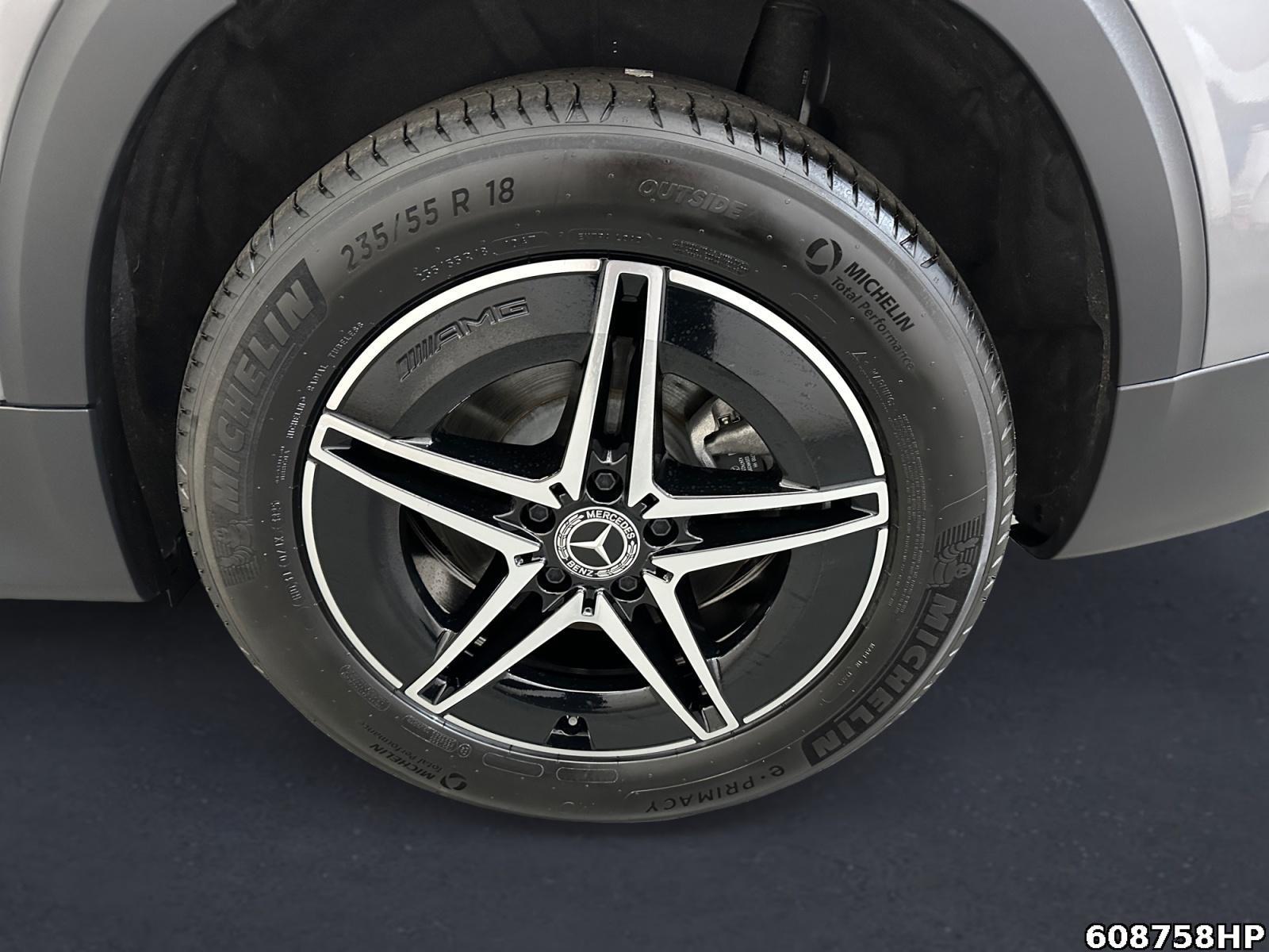 Fahrzeugabbildung Mercedes-Benz EQB AMG Ambiente Kamera Lenkradhzg Sitzhzg
