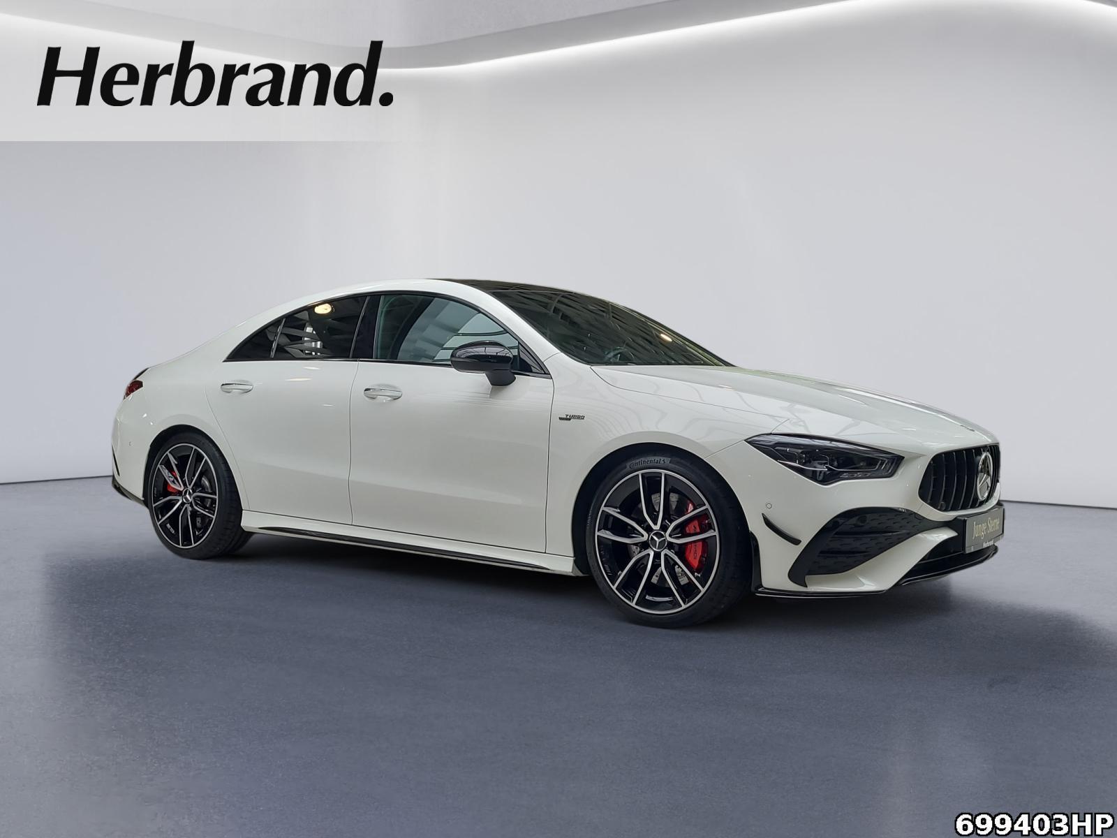 Fahrzeugabbildung Mercedes-Benz CLA 35 AMG 4M Coupé Night II Pano 19