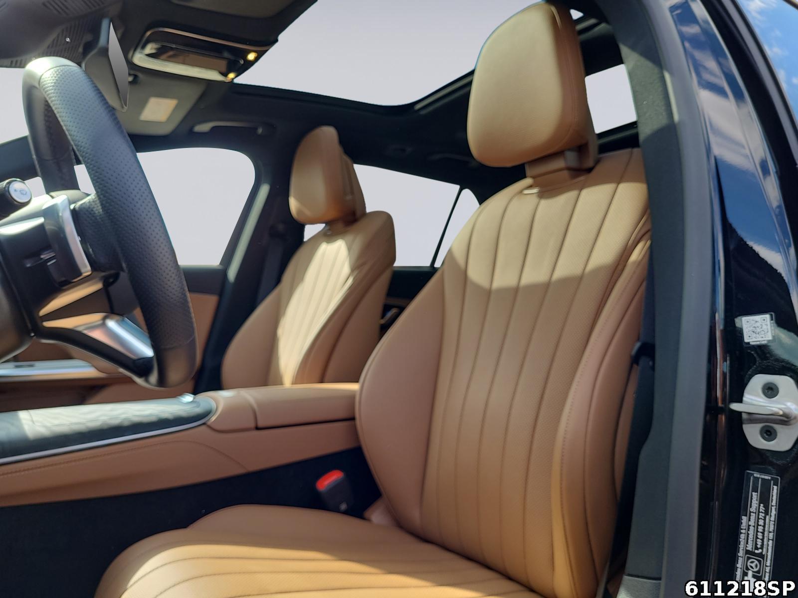 Fahrzeugabbildung Mercedes-Benz E 300 T AMG Burmester Digital-Light Pano AHK