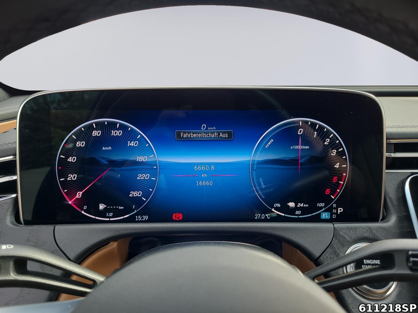 Fahrzeugabbildung Mercedes-Benz E 300 T AMG Burmester Digital-Light Pano AHK