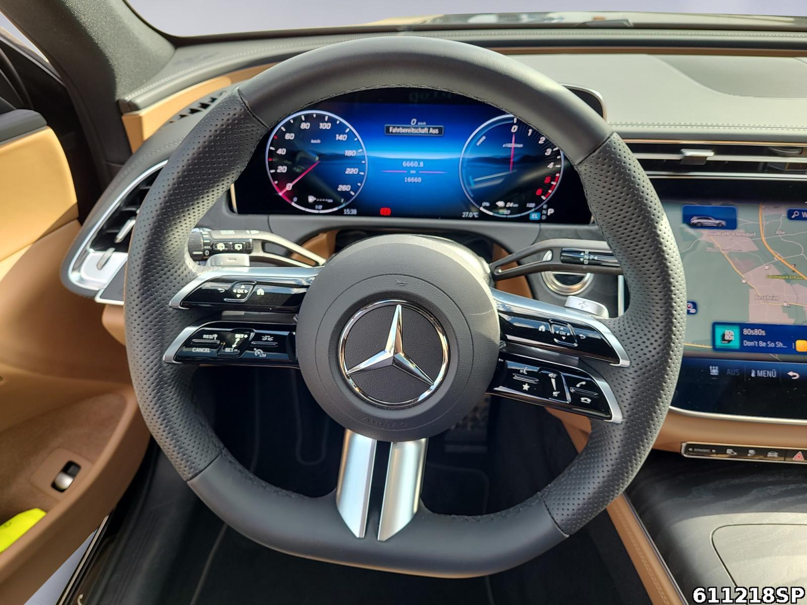 Fahrzeugabbildung Mercedes-Benz E 300 T AMG Burmester Digital-Light Pano AHK