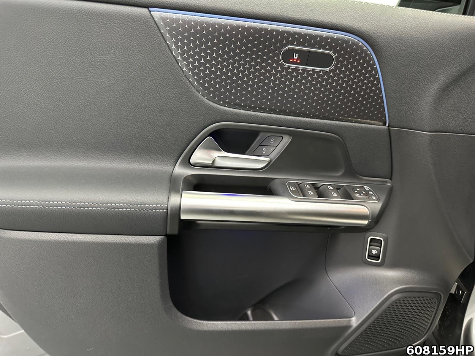 Fahrzeugabbildung Mercedes-Benz GLA 220 d 4M Progressive Night AHK Keyless 360°