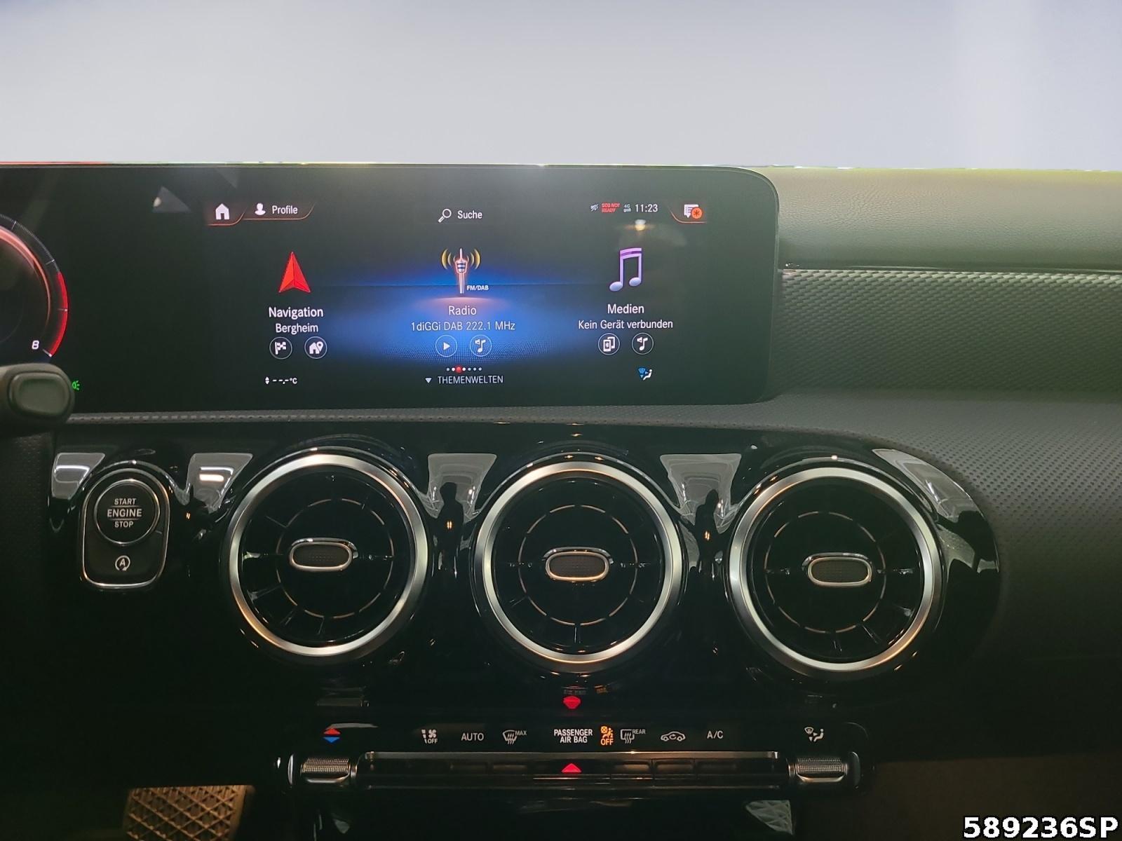 Fahrzeugabbildung Mercedes-Benz A 180 Progressive MBUX CarPlay