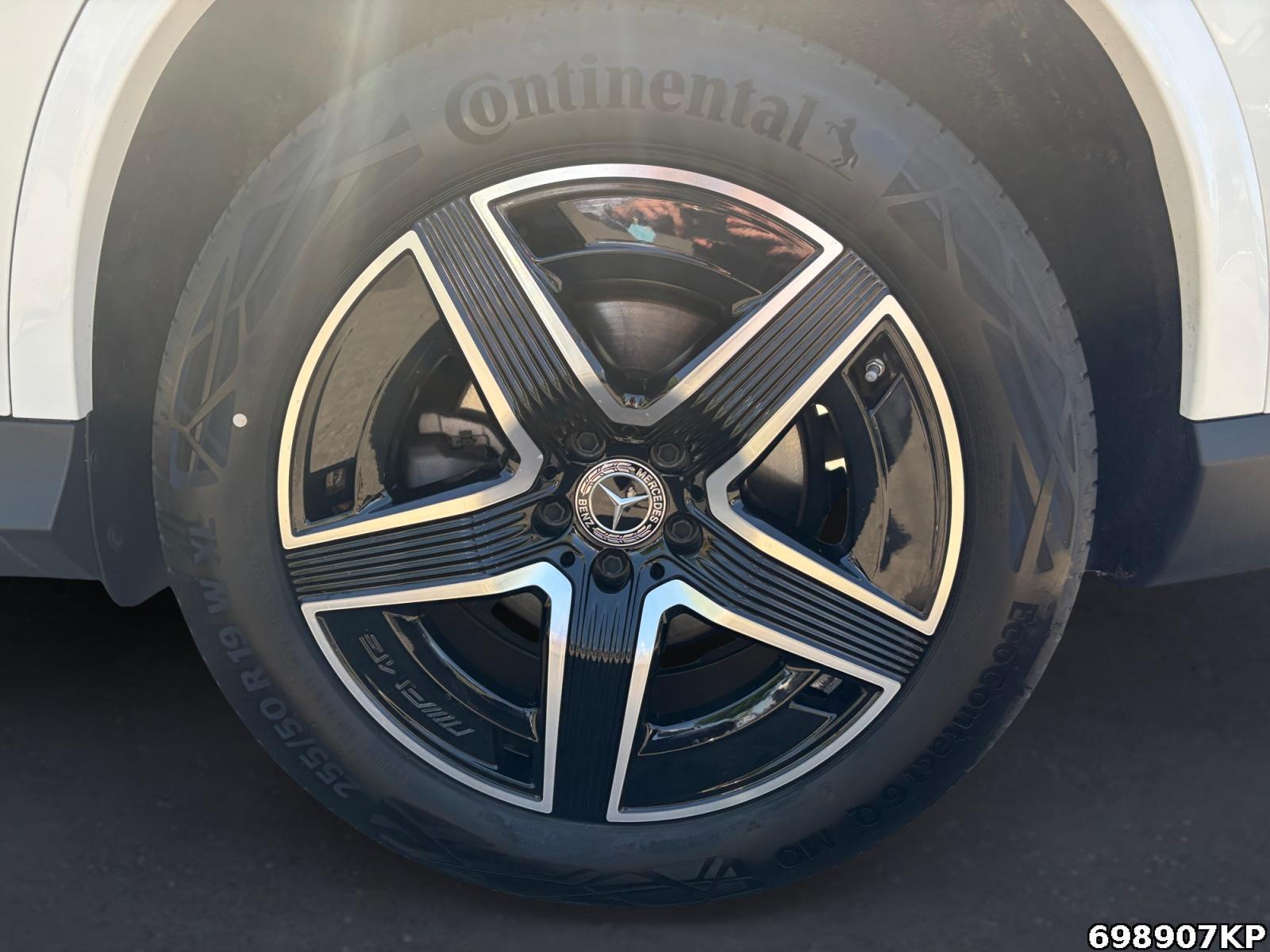 Fahrzeugabbildung Mercedes-Benz GLC 300 d 4M AMG Night DigitalLight Memory CarPl