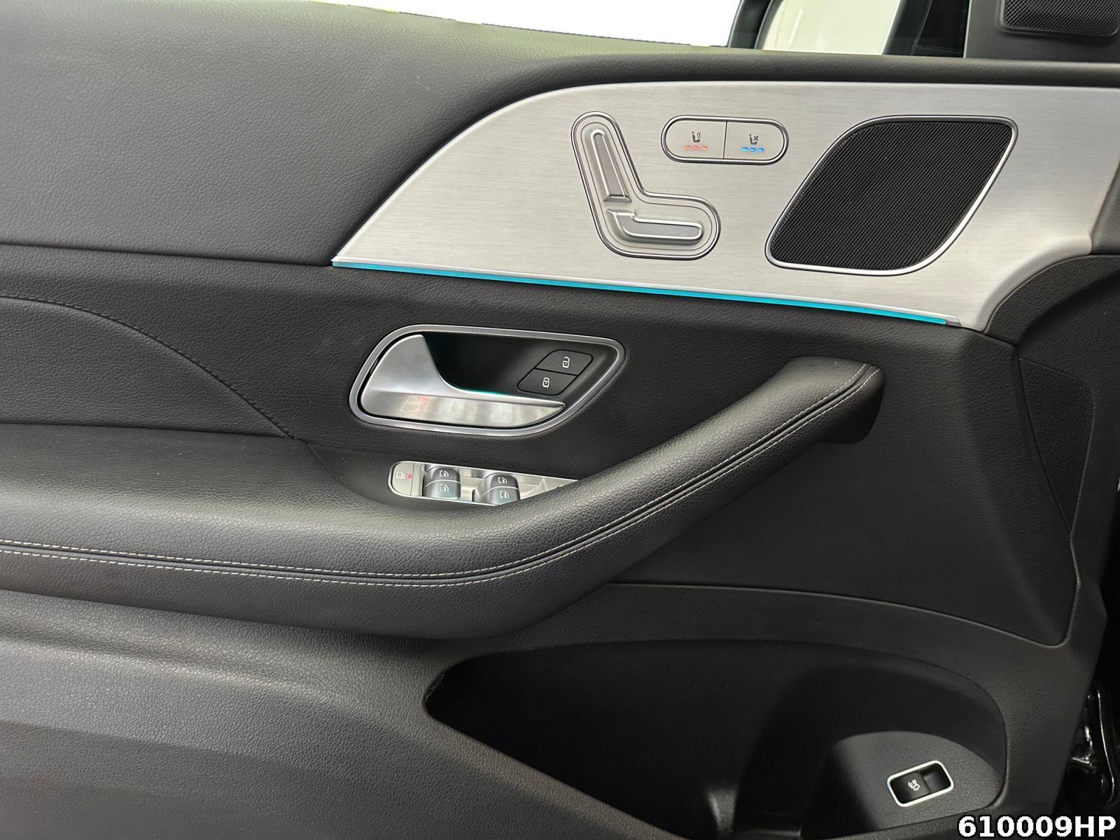 Fahrzeugabbildung Mercedes-Benz GLE 350 de 4M AMG LED AHK 360° CarPlay 20
