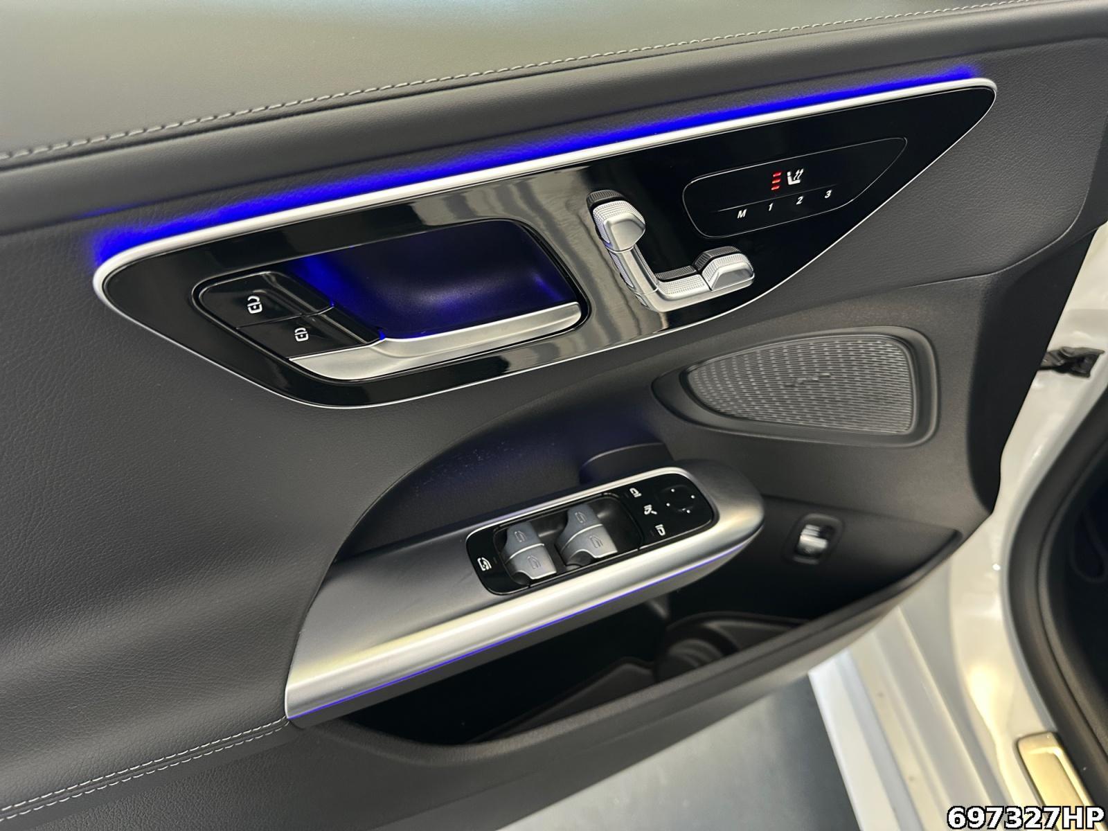 Fahrzeugabbildung Mercedes-Benz C 300 d T AMG AHK Memory Fahrassistenzpaket Carp