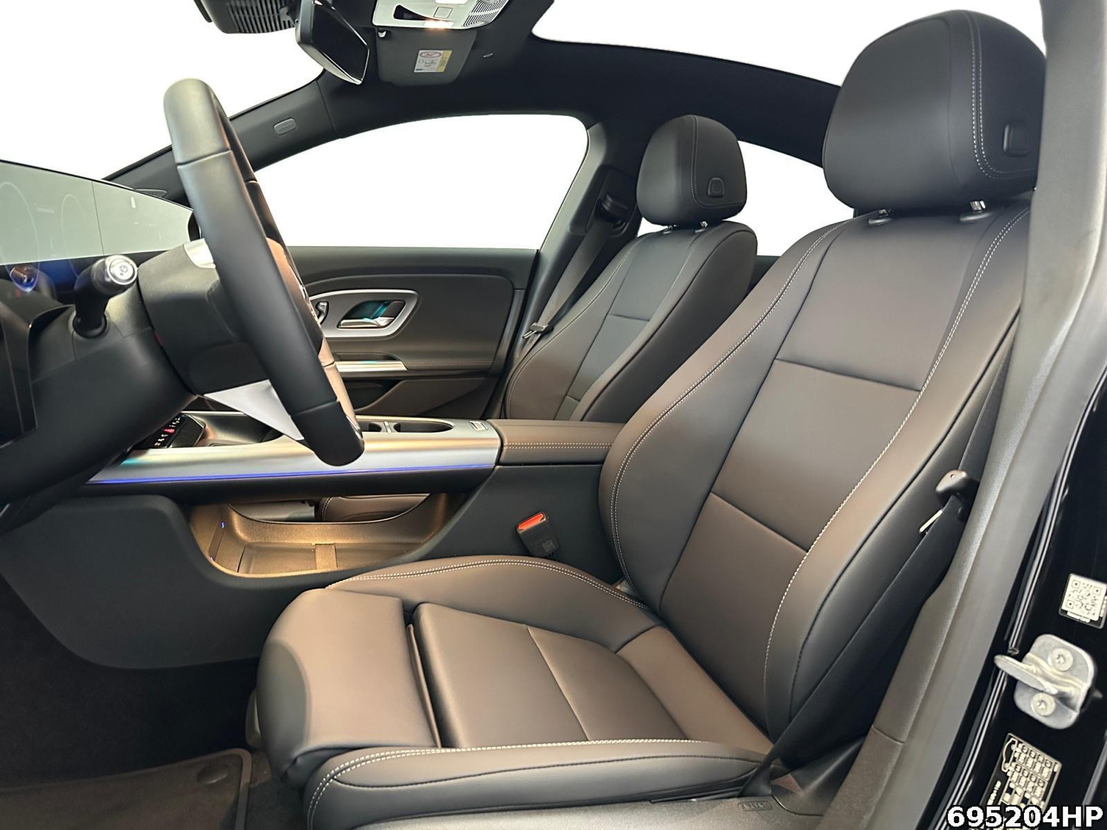 Fahrzeugabbildung Mercedes-Benz CLA 200 +PROGRESSIVE+NIGHT+MEMORY+SUPERSCREEN+