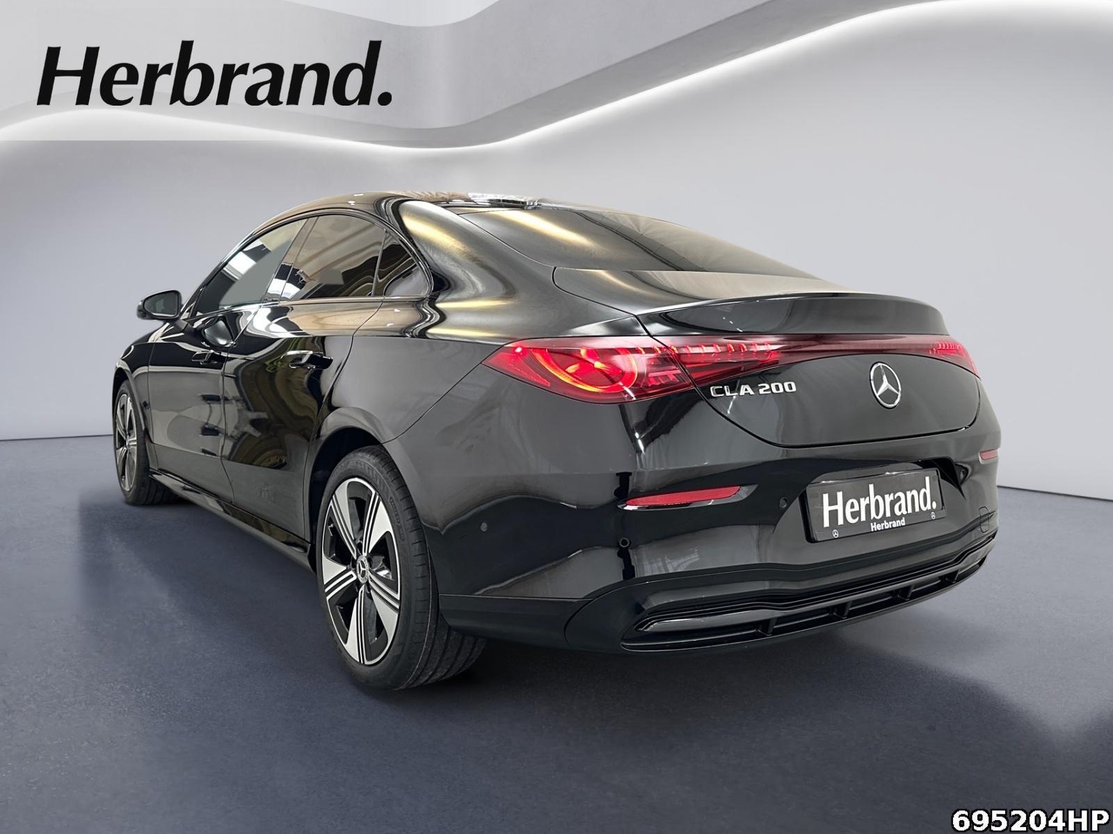 Fahrzeugabbildung Mercedes-Benz CLA 200 +PROGRESSIVE+NIGHT+MEMORY+SUPERSCREEN+