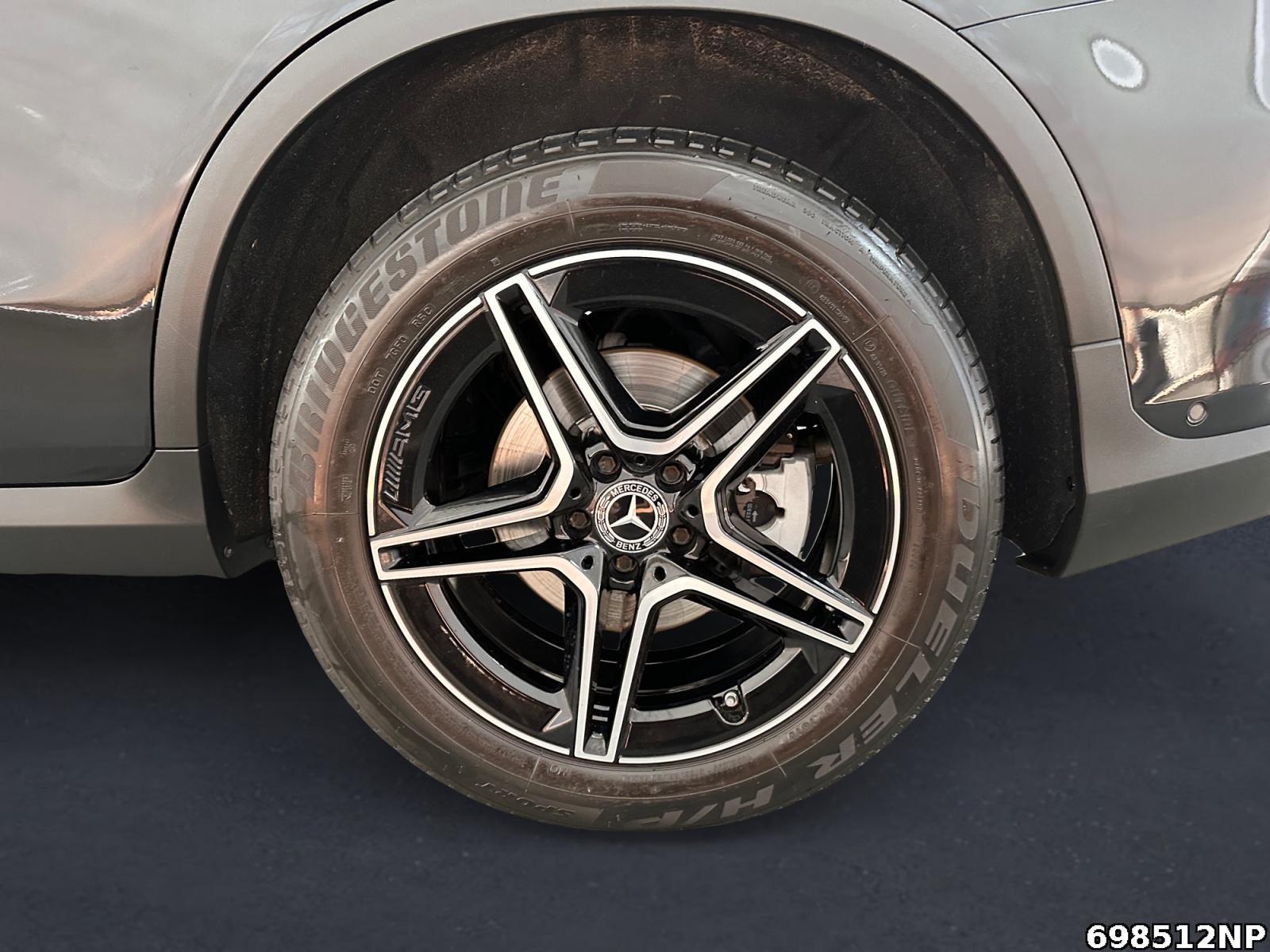 Fahrzeugabbildung Mercedes-Benz GLC 300 d 4M AMG AHK MULTIBEAM Night Pano 360°