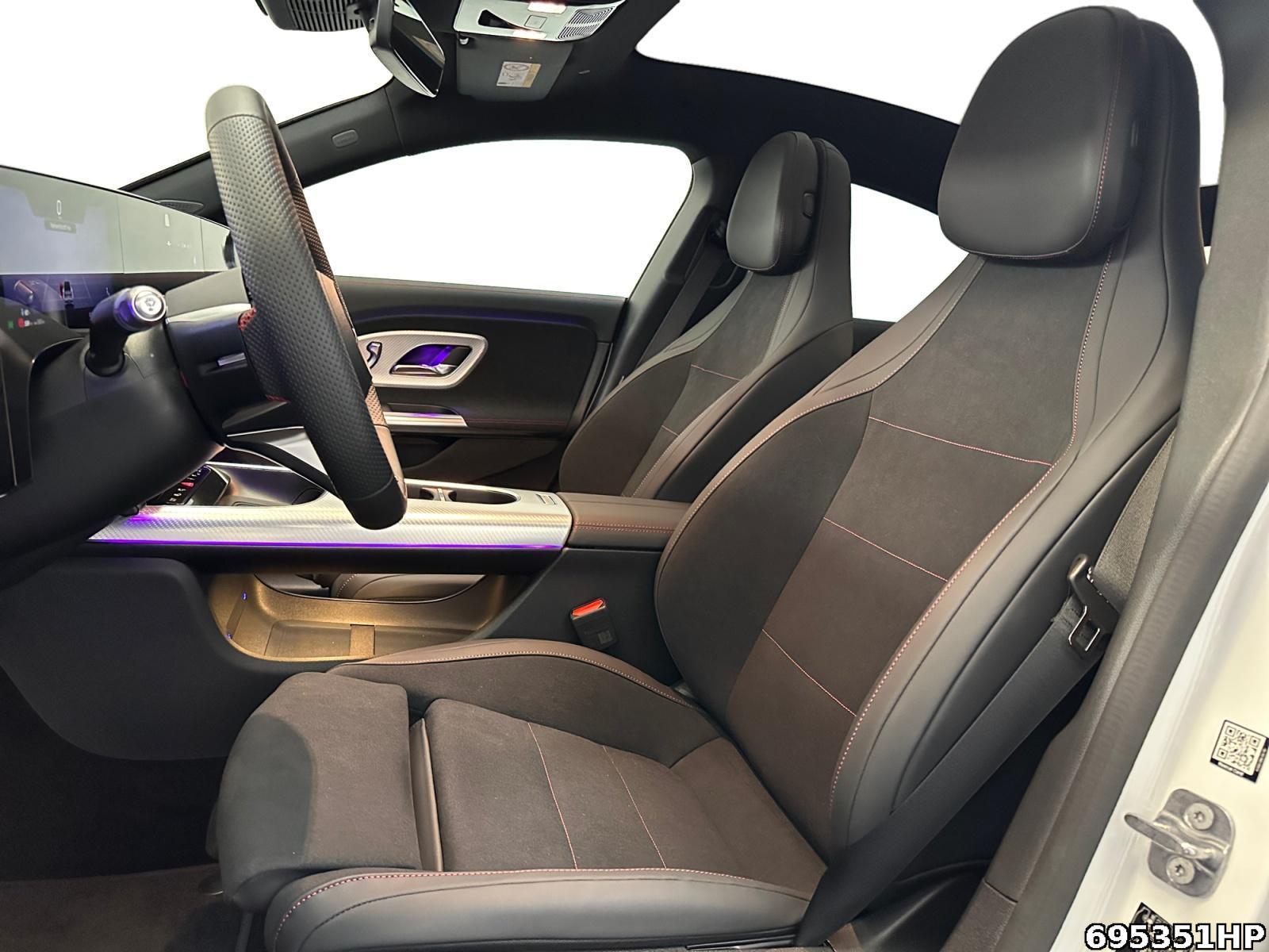 Fahrzeugabbildung Mercedes-Benz CLA 350 4MATIC +AMG+NIGHT+360°KAM+PREMIUM+