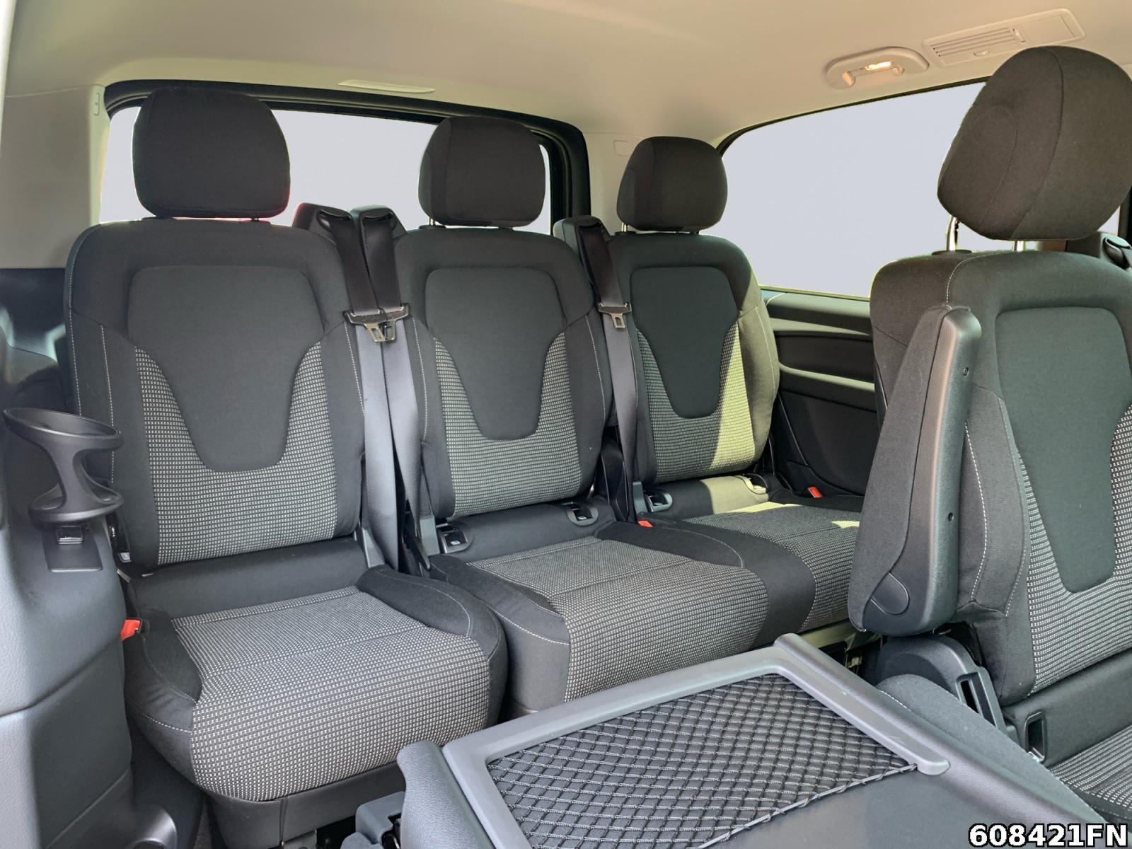 Fahrzeugabbildung Mercedes-Benz V 250 STYLE L *7 SITZE*AHK*360° KAMERA*EASY-PACK