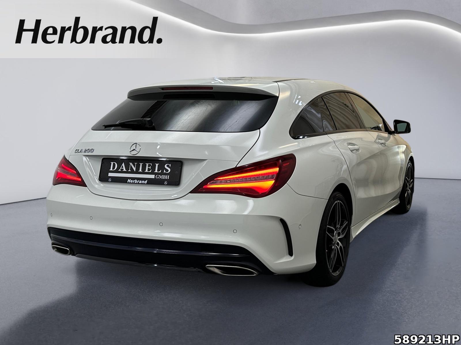 Fahrzeugabbildung Mercedes-Benz CLA 200 Shooting Brake AMG AMG Navi LED Night