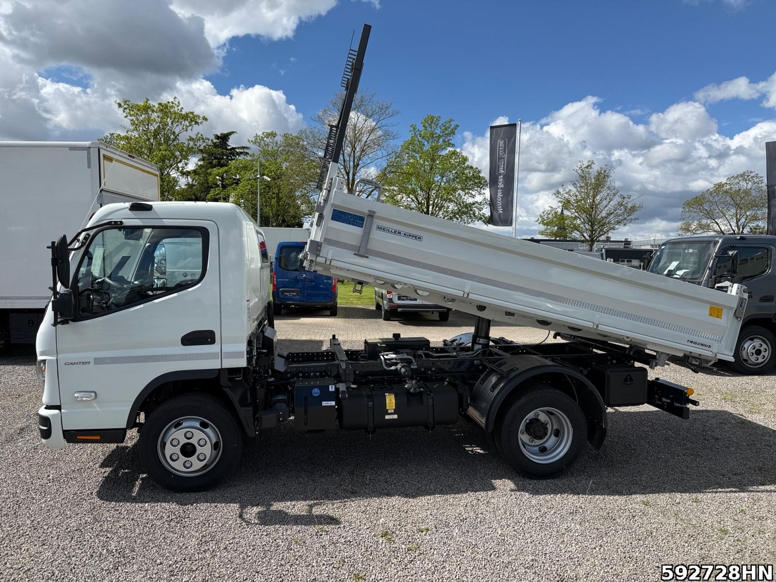 FUSO Canter 7C18 Meiller-Trigenius-Kipper Vfhrzg.