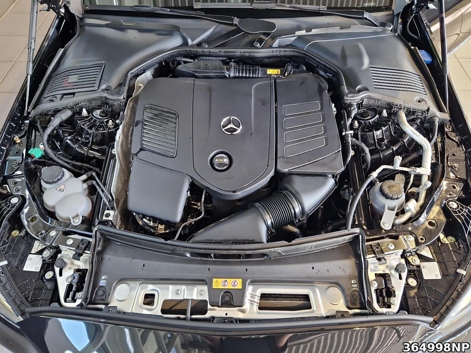 Fahrzeugabbildung Mercedes-Benz C 300 e T AMG+PANO+FAHRASSISTENZPAKET+NIGHTPAKET