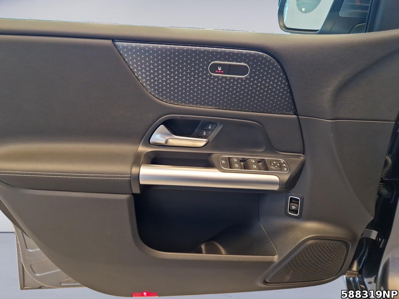 Fahrzeugabbildung Mercedes-Benz B 180 Progressive Line Advanced LED Navi Spuras