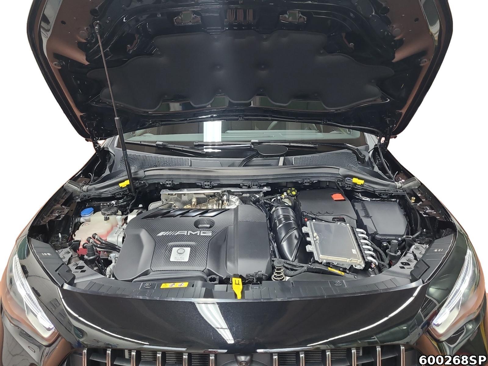 Fahrzeugabbildung Mercedes-Benz GLA 45 AMG S 4M+ Burm. Night Pano Multibeam AHK