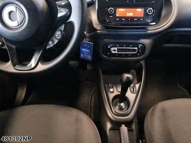 Fahrzeugabbildung Smart ForFour EQ