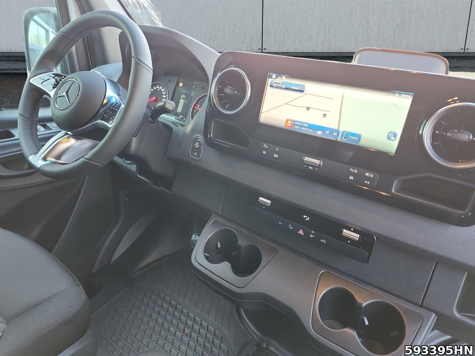 Fahrzeugabbildung Mercedes-Benz Sprinter 319 CDI Kasten PRO*L2H2*LED*Navi*Autom